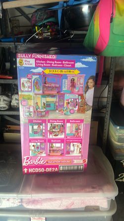 Barbie vacation house