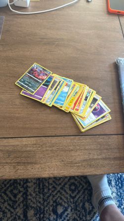 Pokemon Lot: Around 60 Cards