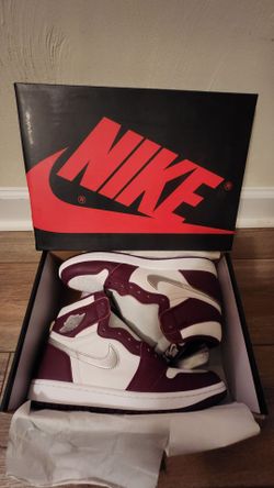 Nike Jordan 1 Retro High Og Bordeaux 2021 (555088-611) Men's Size 9