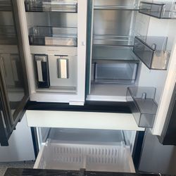 Samsung RF29BBM Bespoke 29 cu ft Smart Refrigerator