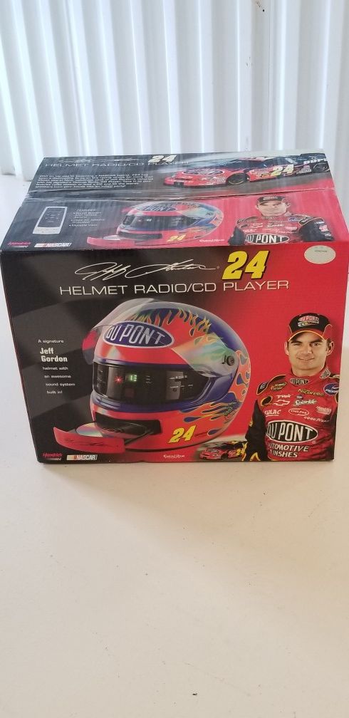 NASCAR Jeff Gordon Helmet RADIO/CD PLAYER