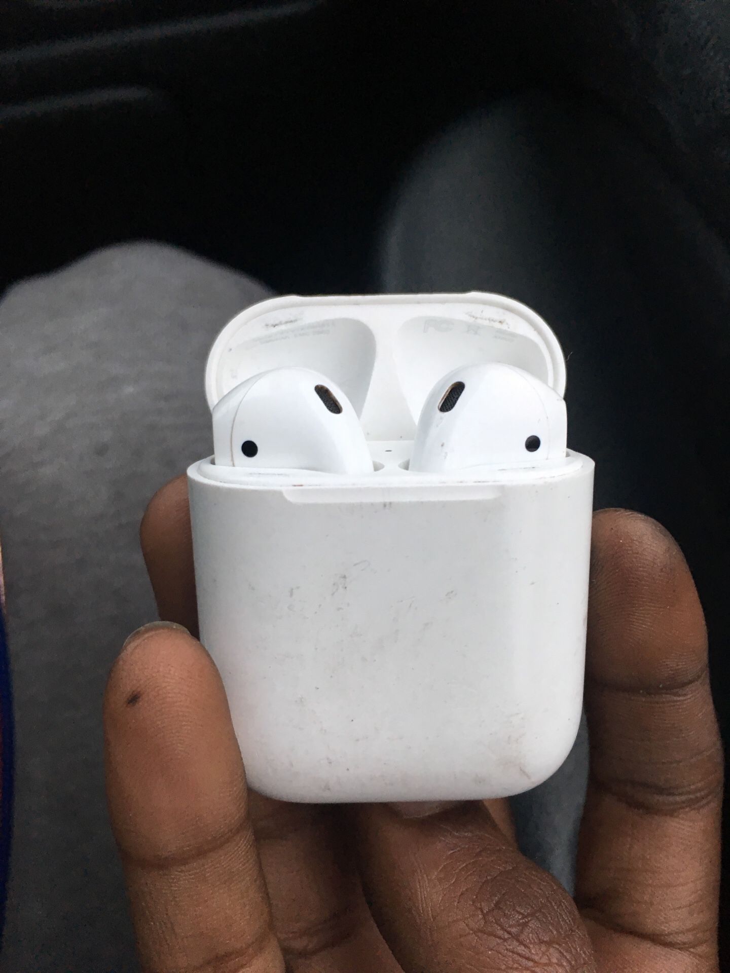 Apple AirPods