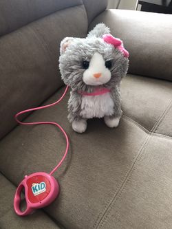 Kid Connection Walking Cat