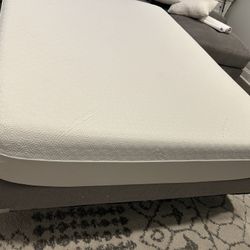 Tempur-pedic Cloud Supreme Mattress & Foundation