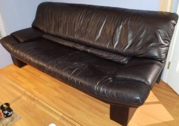 3 High End Italian Black Full Leather Sofas by Nicoltti Salotti (Vintage Modern Couches) 1 Love Seat & 2 Larger 4 seaters (sold separately)