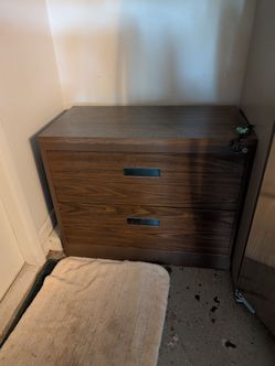 Lateral Filing cabinet