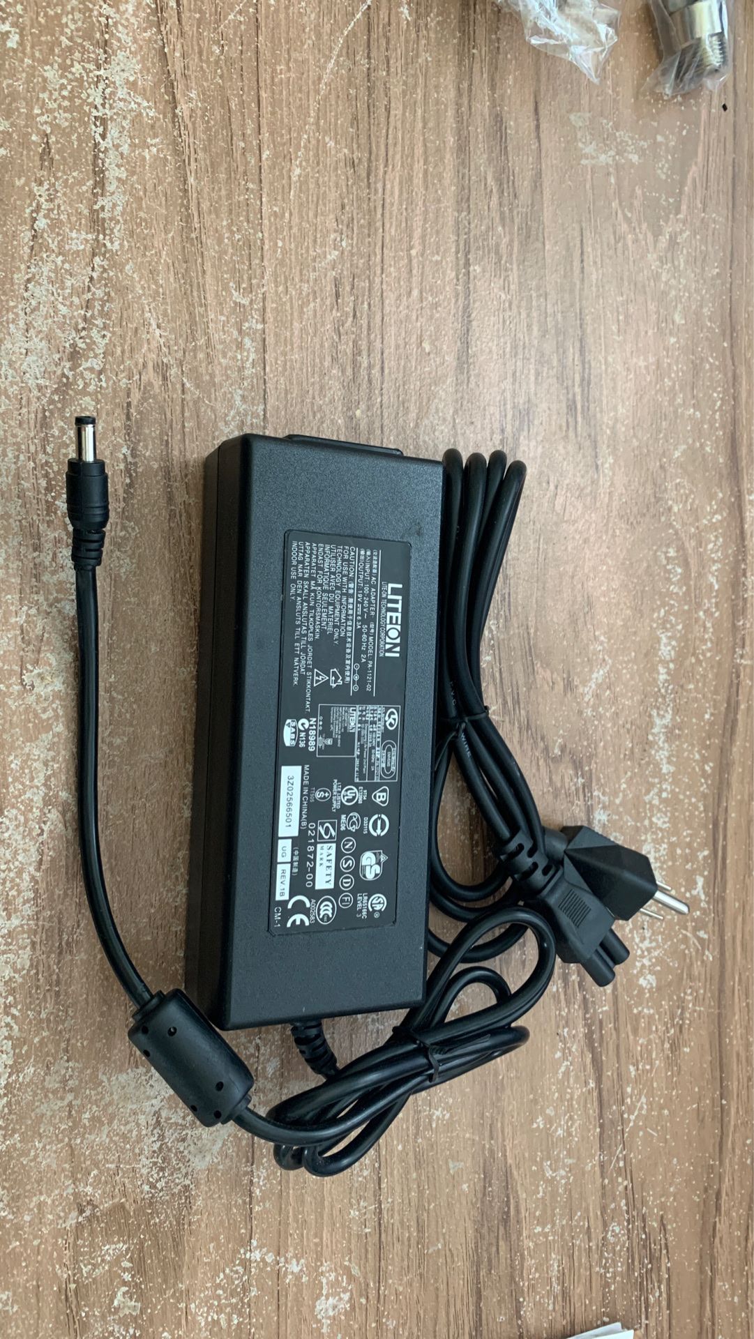 LITEON LAPTOP POWER SUPPLY CHARHER