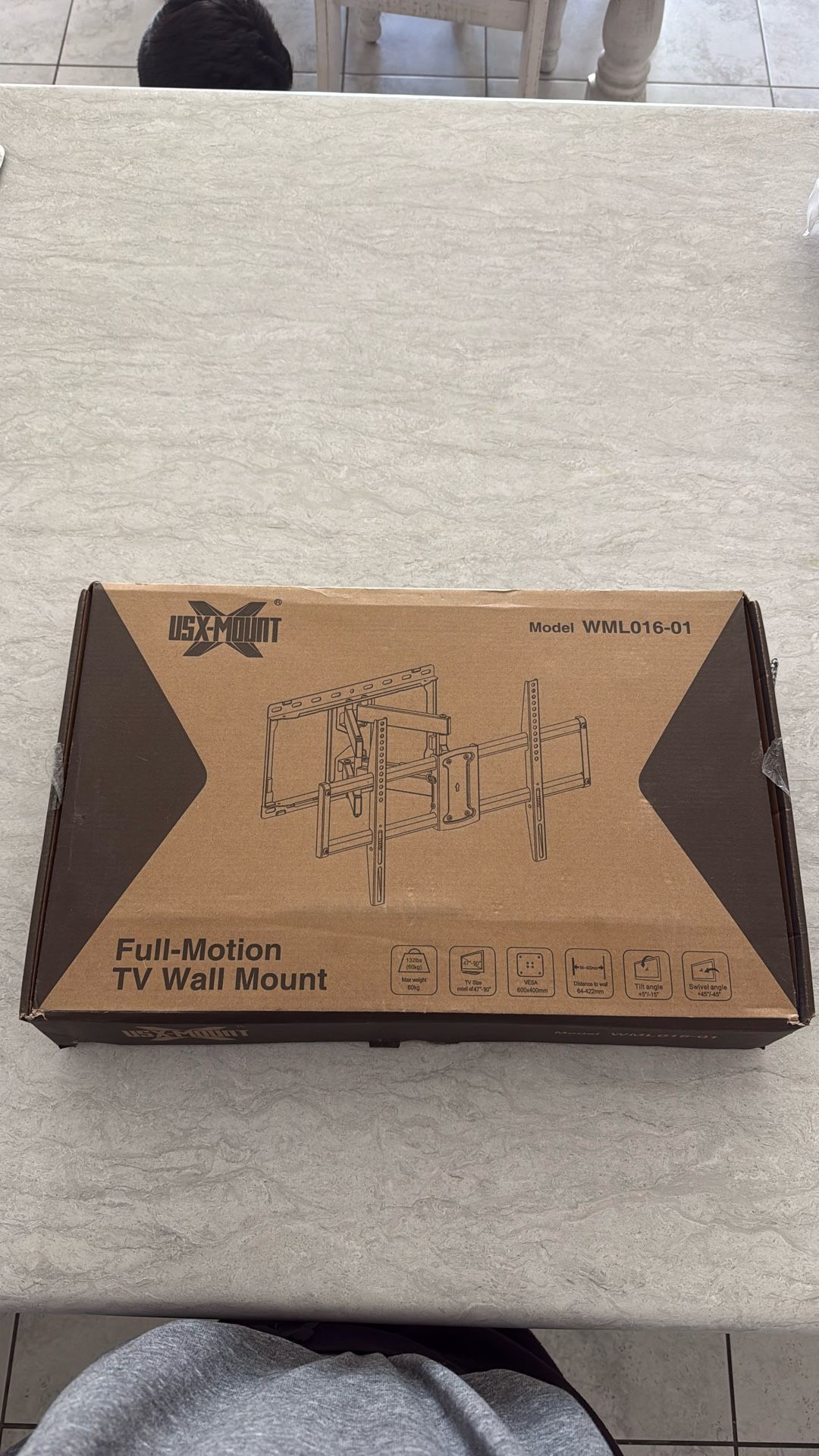 Full-Motion TV Wall Mount