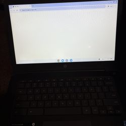 HP Chromebook 14 (Touchscreen) – 4GB RAM / 32GB – Excellent Condition + Charger 