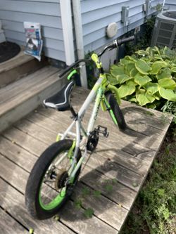 Kids 3’0 Avigo Skramble Bike