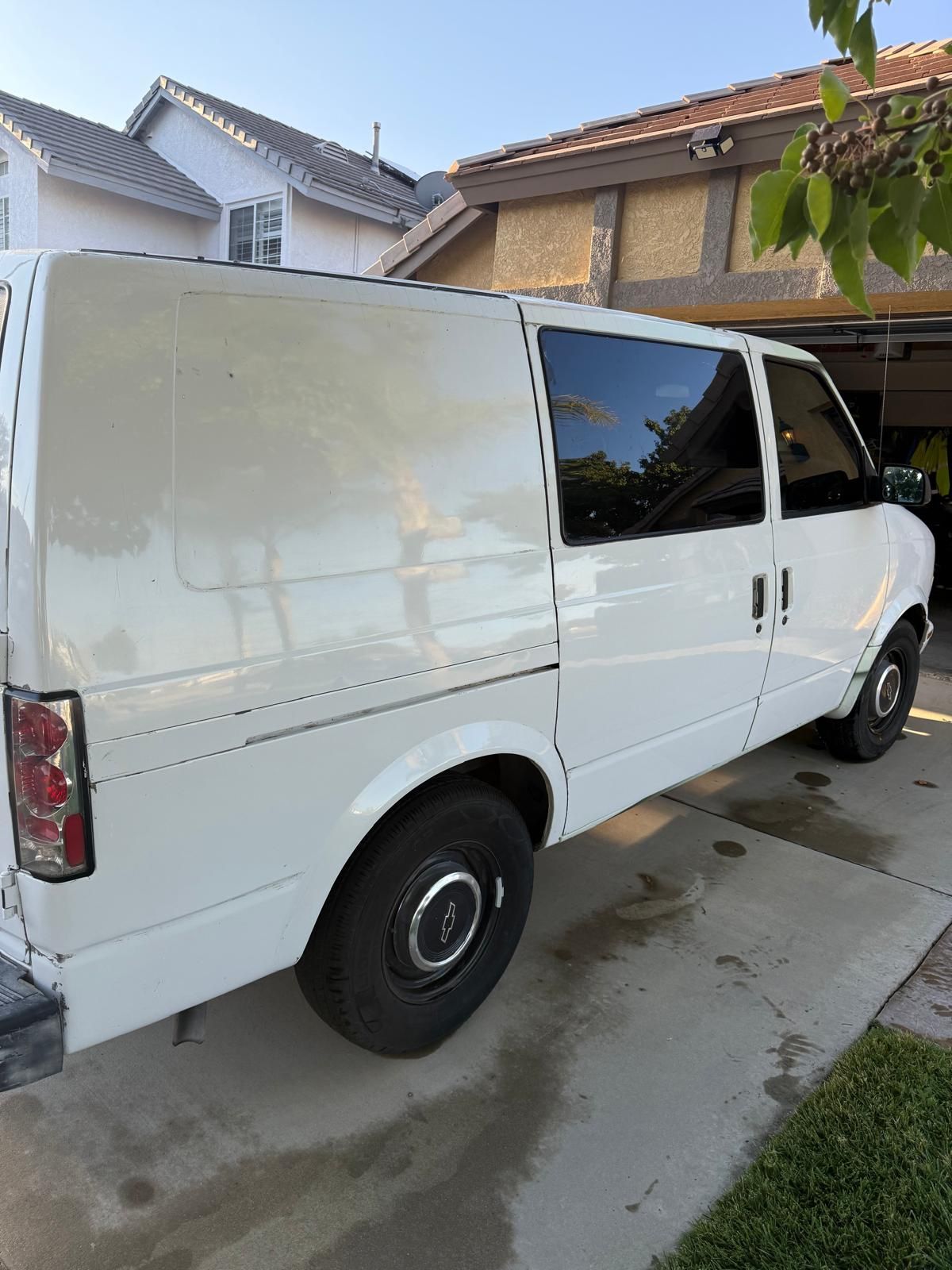 1999 Chevrolet Astro Cargo