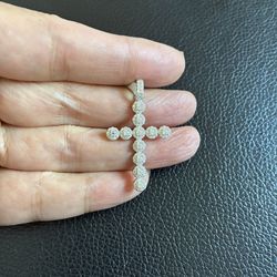 925 Sterling Silver Moissanite Cross Pendant