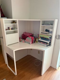 White Corner Desk with Built-In Bookshelves & Storage