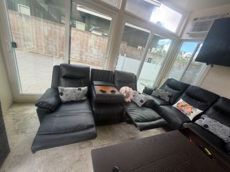 Black Leather Reclining Sectional Sofa