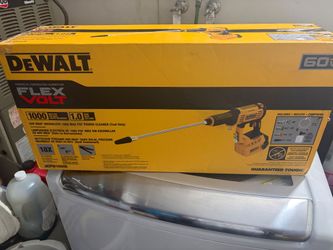Dewalt 60v Flex Volt Cordless 1000 psi Pressure  Washer