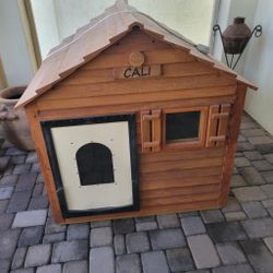 Like New Custom Dog House With AC
