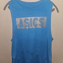 Womens Ascics workout shirt size M