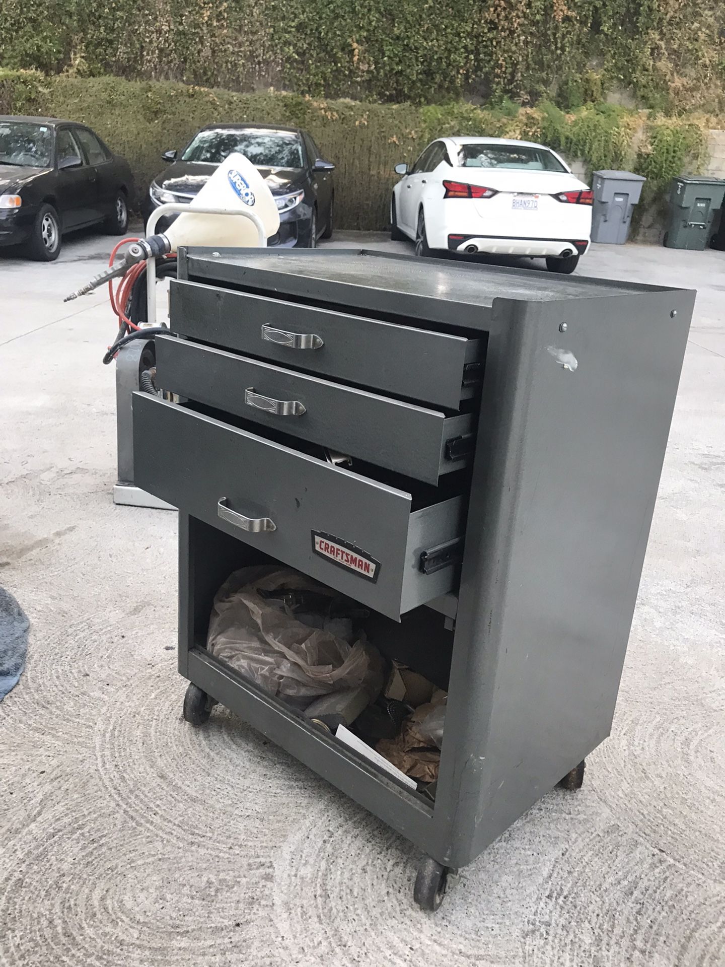 Heavy Duty Mobile Metal Tool Chest for Sale in Glendale, CA OfferUp