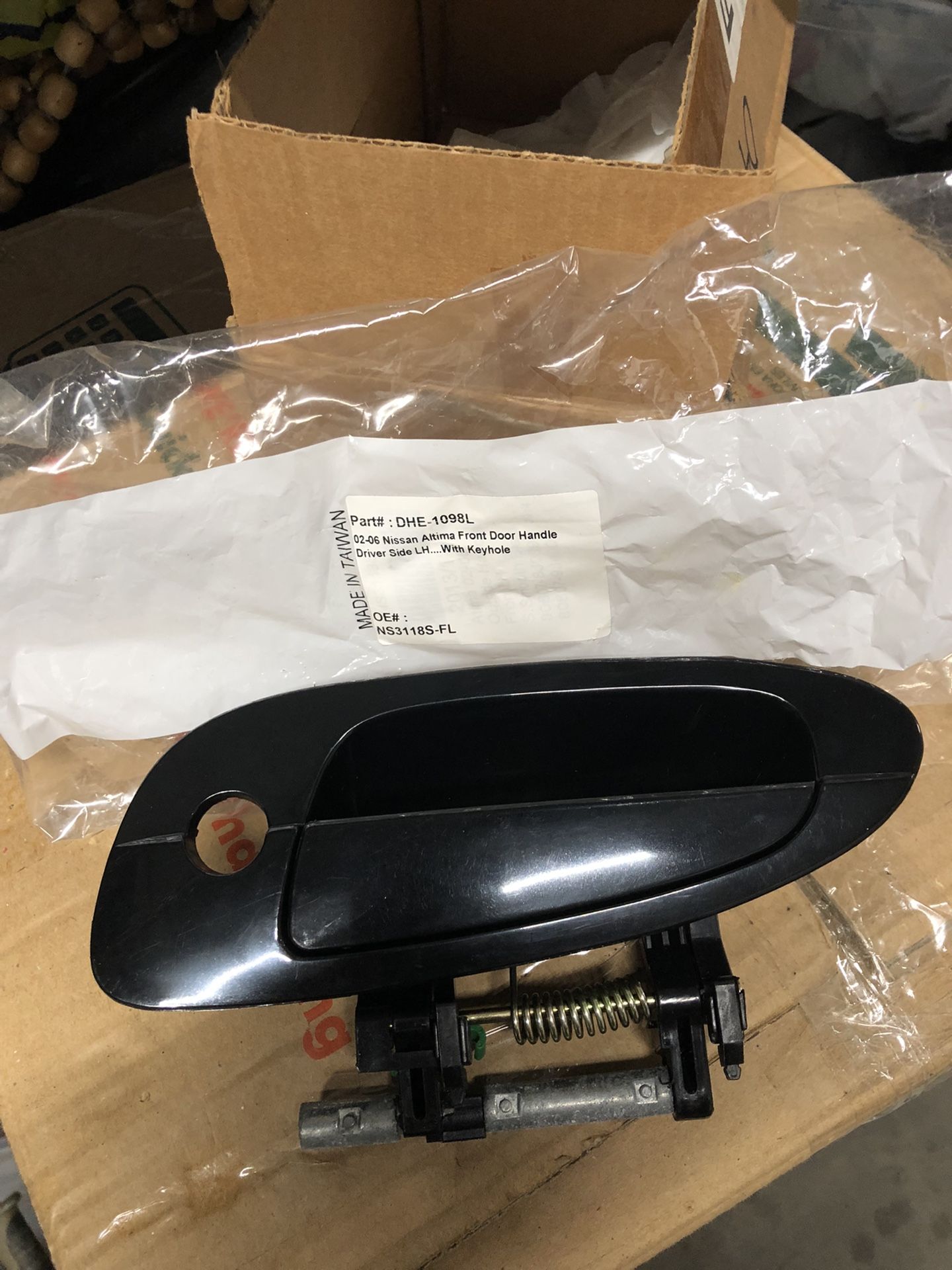 2002-2005 Nissan Altima Driver Outside Door Handle