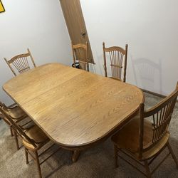 Dinning Room Set With 6 Chairs And 2 Removable Leafs