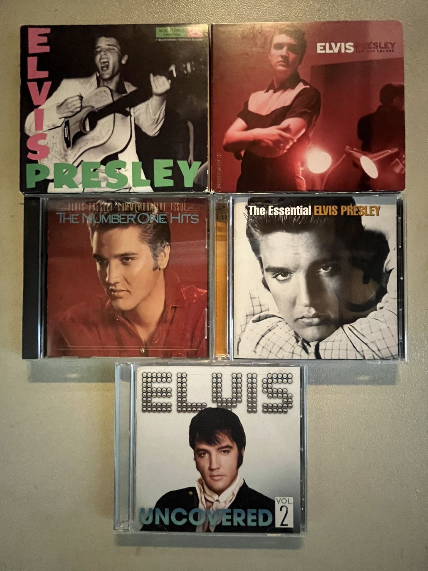 5-Elvis Presley CD's