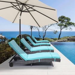Wicker Chaise Lounge Outdoor PE Rattan Pool Lounge Chair with Adjustable Backrest and Removable Cushion & Wheels for Poolside Deck Balcony Lawn