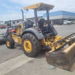John Deere Skip Loader 210LP