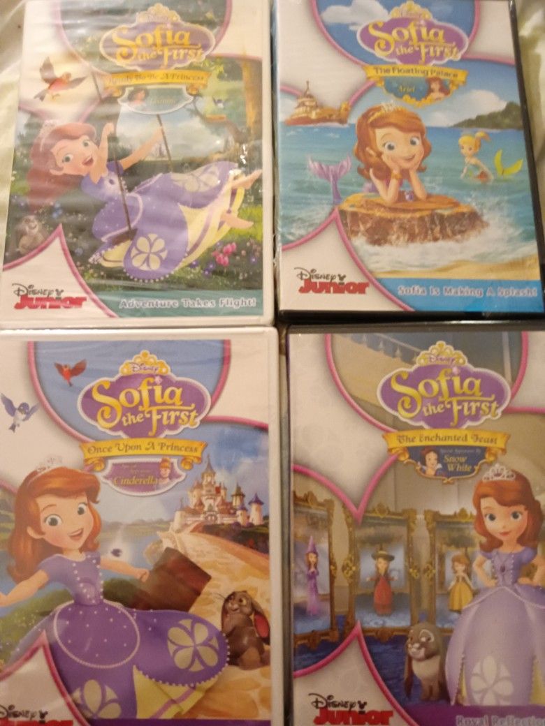 Disney Junior's SOFIA THE FIRST 4-DVD SET (DVD) NEW