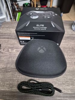 Original Xbox elite controller box with assesories