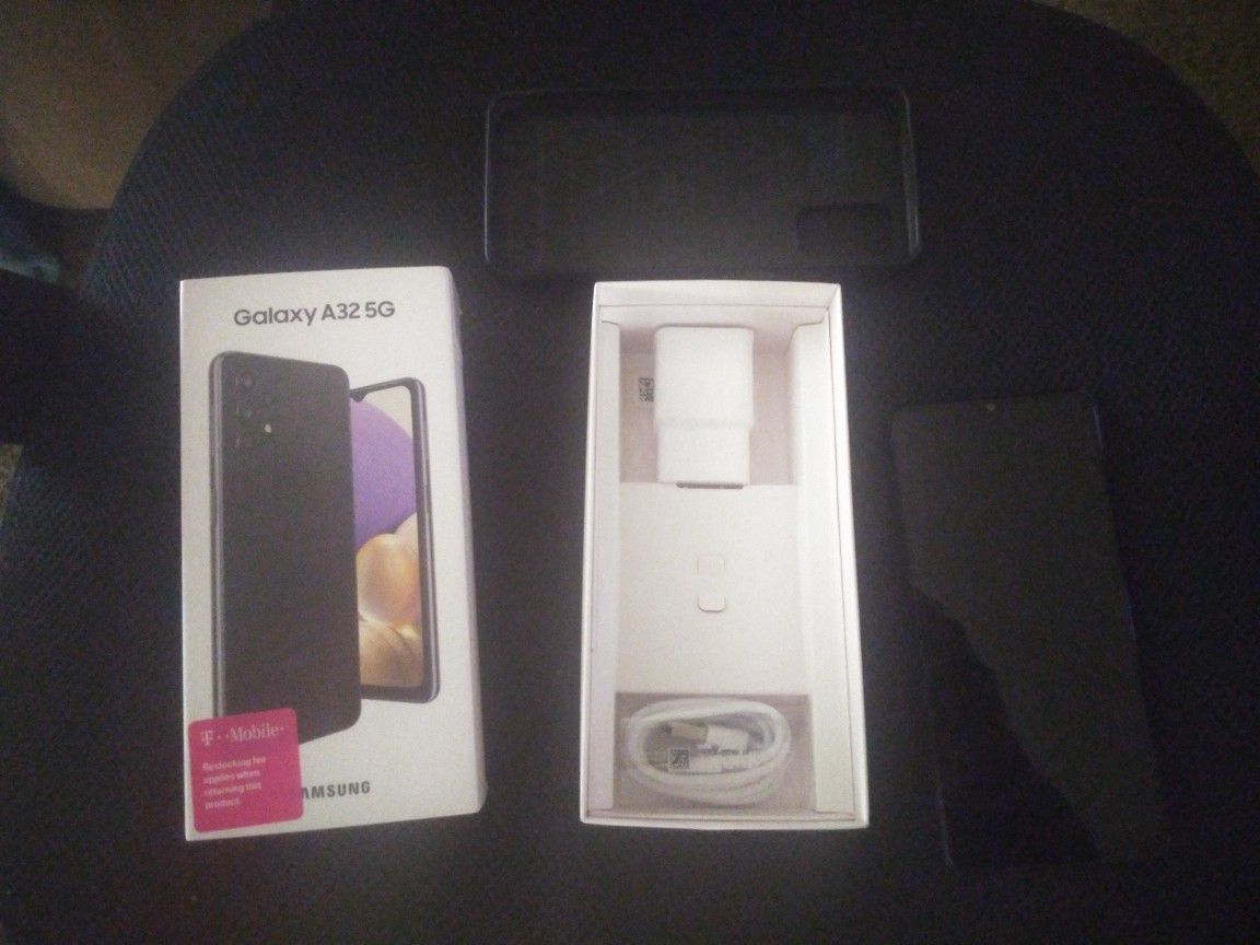 Samsung Galaxy A32 5G Phone (T Mobile)