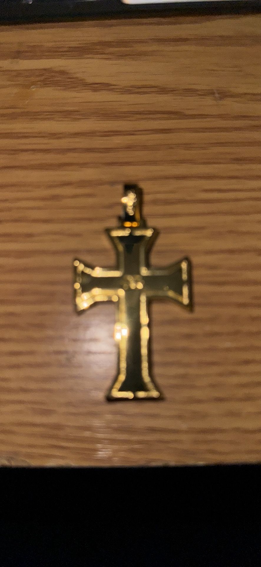 Cross pendant