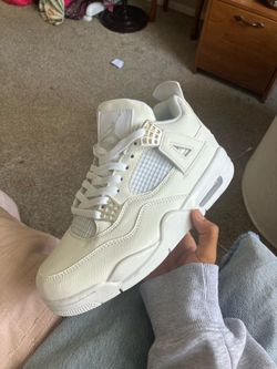 Jordan 4 pure money