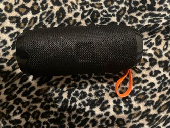 everything works just need to get charging plug fixed give me an offer