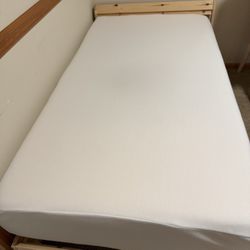 Twin Size Memory Foam Mattress 10”