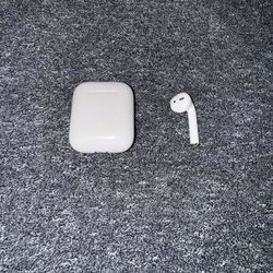 1st Generation Apple AirPod + Charging Case