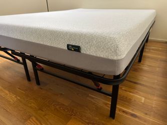 Zinus Queen Mattress & Amazon Basics Bed Frame Set