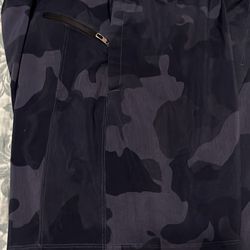 Short Lululemon Hombre Size Small