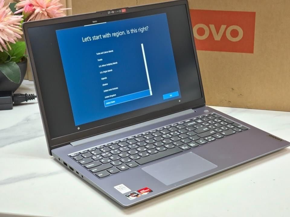 NEW IN BOX 2024 LENOVO LAPTOP INTEL 15 OCTA 8 CORE 256GB SSD 8GB RAM