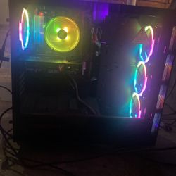 Brand New Gaming ASUS PC had it for 2 months. With Gaming Keyboard.
