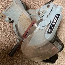 Delta 10” Compound Miter Saw