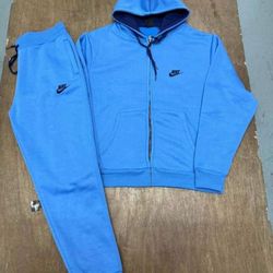 Nike Sweatsuits 