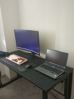 Gaming laptop Lenovo + 2K gaming monitor, 32 inch, 2K