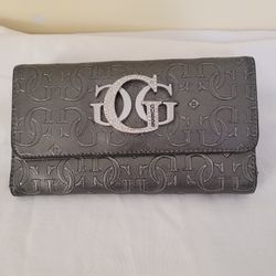 Guess Silver/ Gray wallet