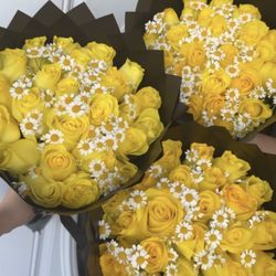 Yellow Rose Bouquets/ Ramo De Rosas
