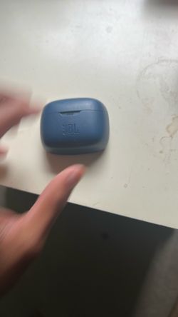 JBL tunebuds