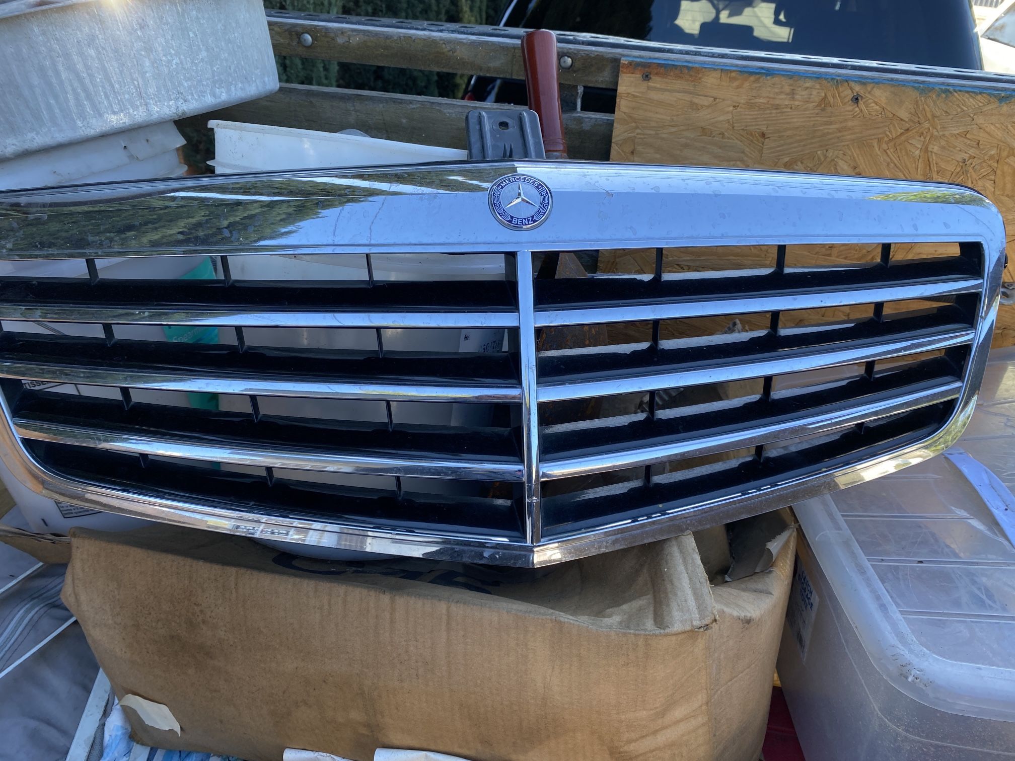 Mercedes E350 Front Grill