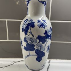 Hand Painted Blue And White Porcelain Vase/ Wall Pocket