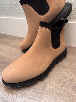 Here is a complete listing draft for these Cole Haan ZERØGRAND Suede Chelsea Boots: