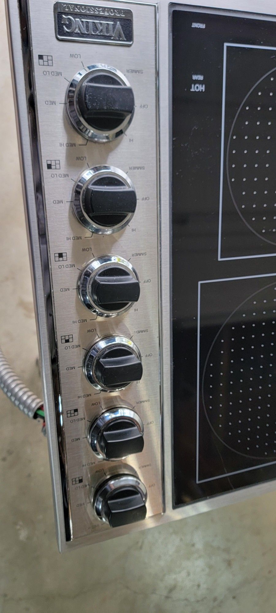 36 " Viking Induction Cooktop