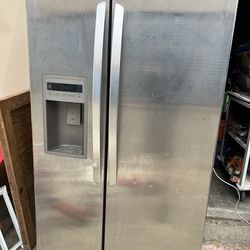 LG refrigerator